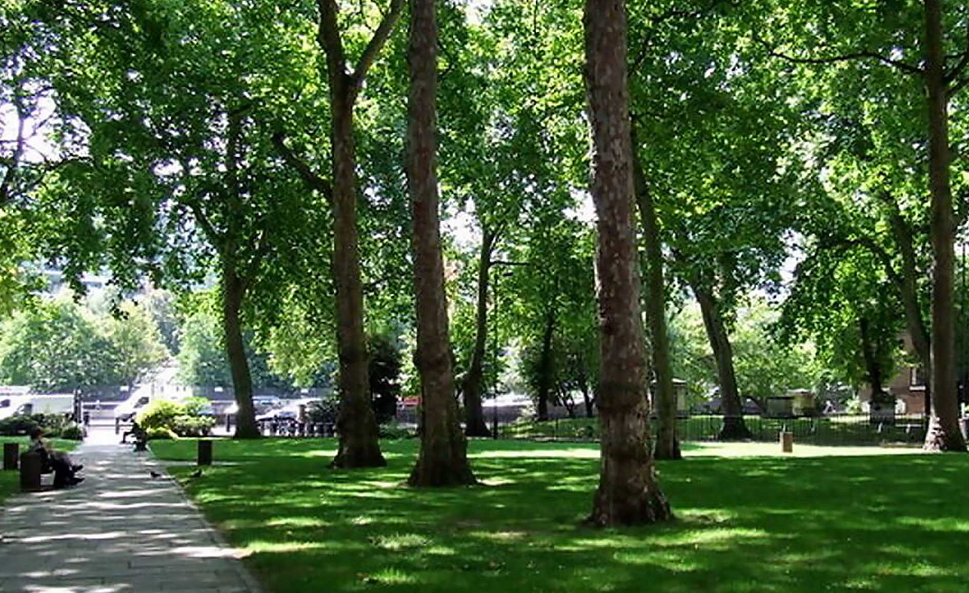 بررسی و ارائۀ راهکارهای اتصال‌پذیری اکولوژیکی و اجتماعی - ادراکی پارک‌های کلانشهر تبریز